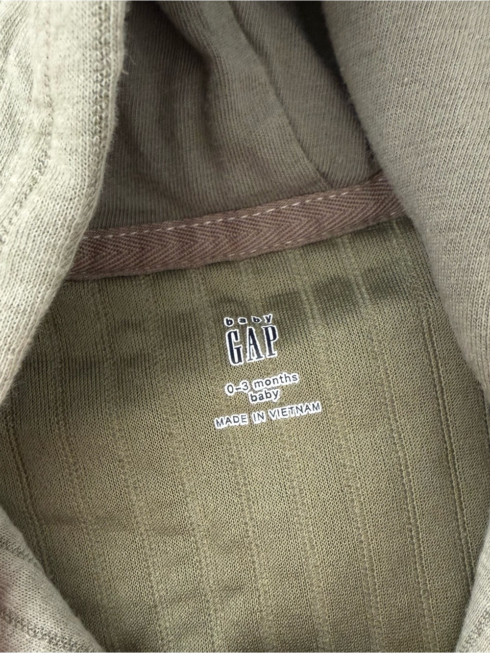 GAP Quilted Set - Picture 4 of 6